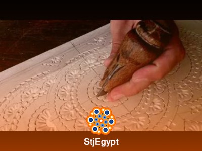 دورة أعمال نحت الخشب